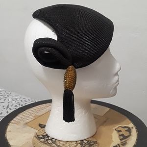 Vintage fashion hat, 1940s, 1950s, straw; tassle